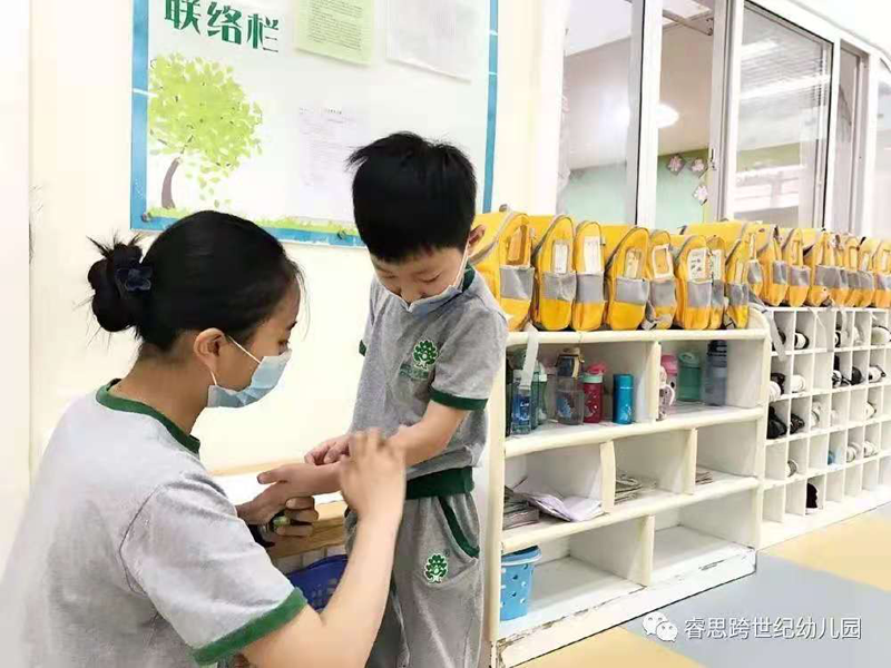 四川達州睿思跨世紀幼稚園：新(xīn)園閃電(diàn)招生，如何一周迅速突破百人？