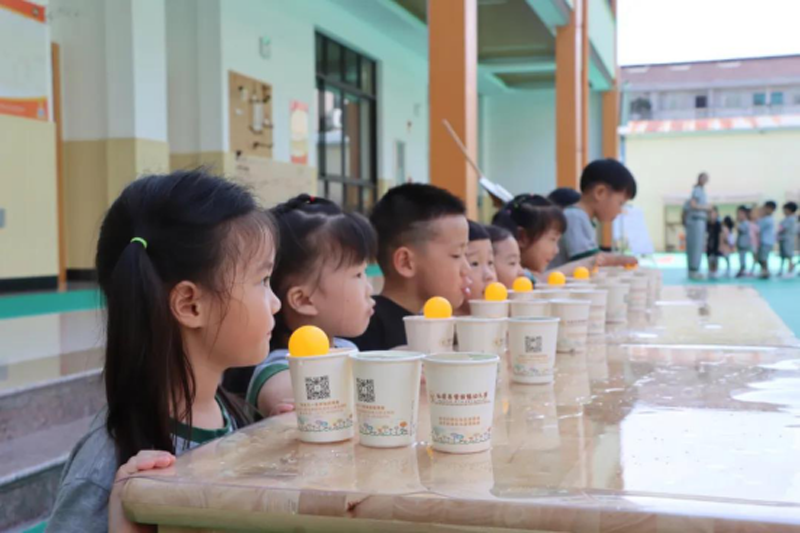 浙江台州跨世紀愛彼德(dé)幼兒園：“遇見美好，靜待花(huā)開”——遊園會